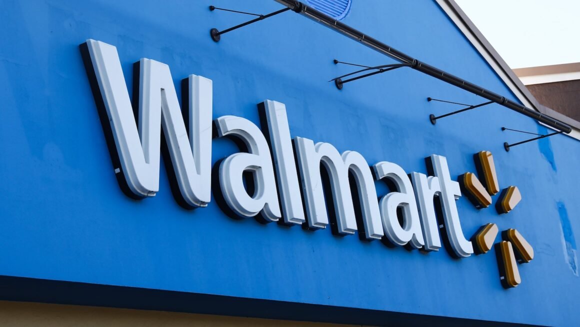 Wealthier Americans To Cut Back-to-School Spending by 20%